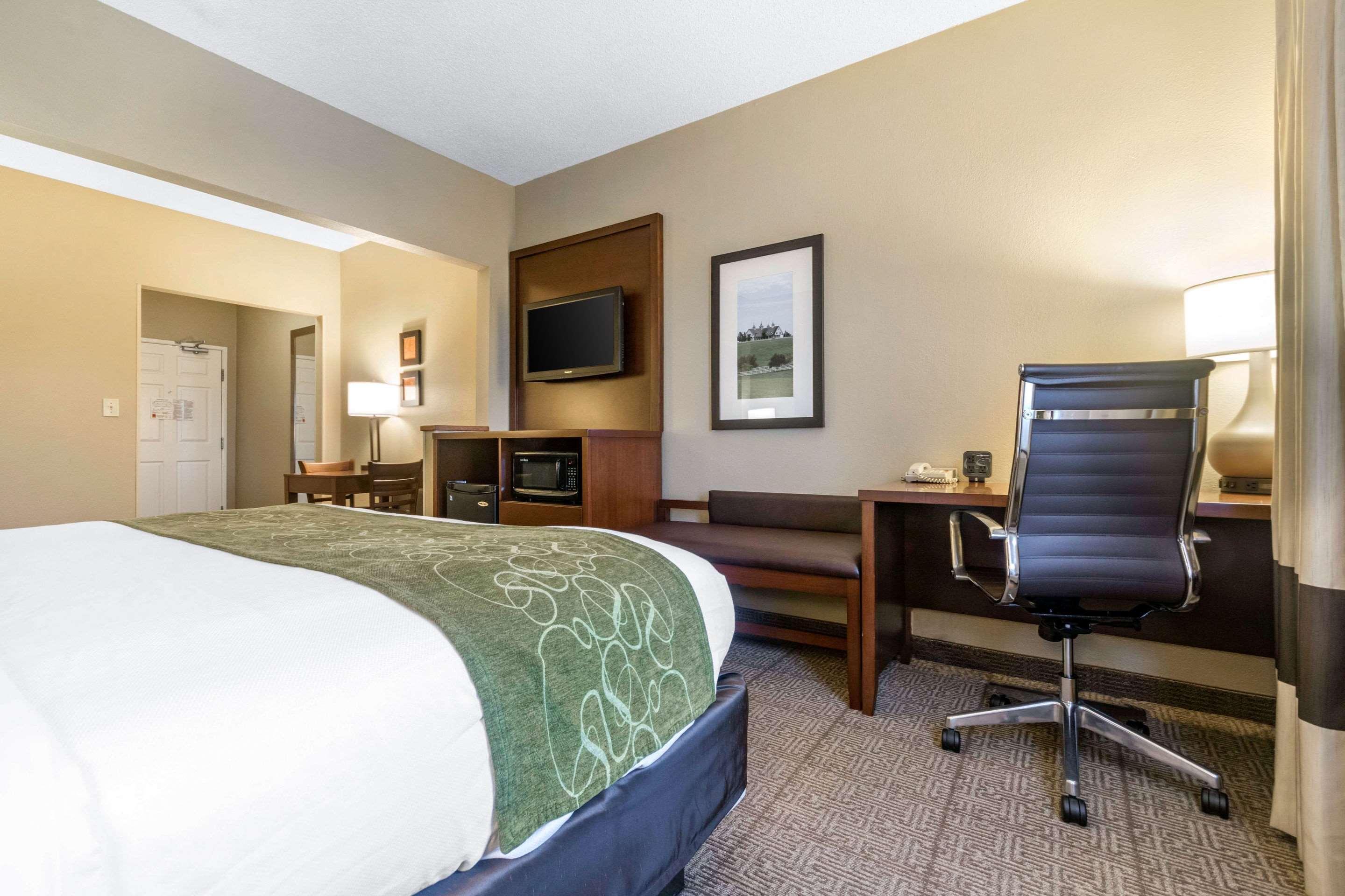 Comfort Suites Keeneland Λέξινγκτον Εξωτερικό φωτογραφία