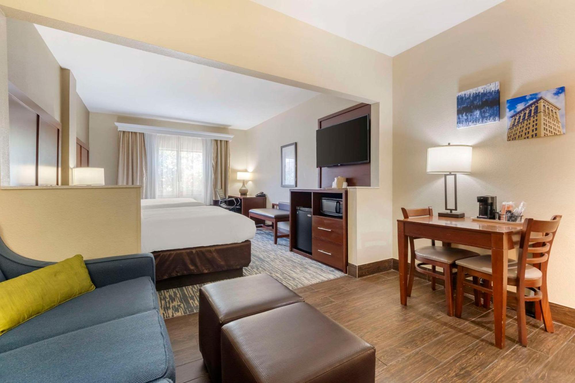 Comfort Suites Keeneland Λέξινγκτον Εξωτερικό φωτογραφία