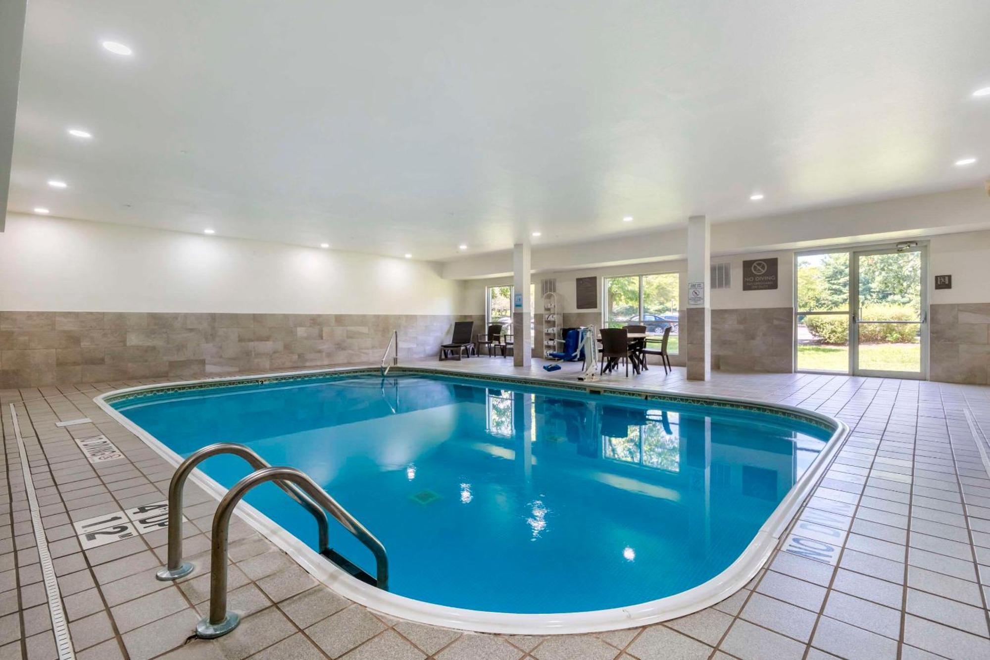 Comfort Suites Keeneland Λέξινγκτον Εξωτερικό φωτογραφία