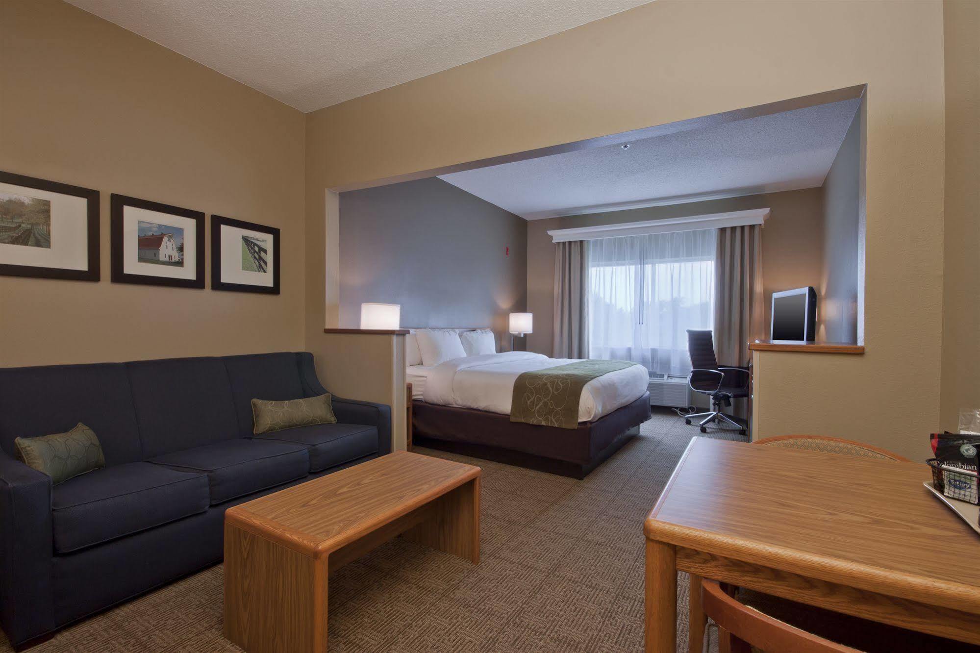 Comfort Suites Keeneland Λέξινγκτον Εξωτερικό φωτογραφία